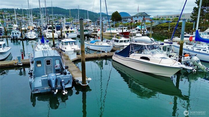 Property Photo: 2304 Skyline Way A-17 WA 98221