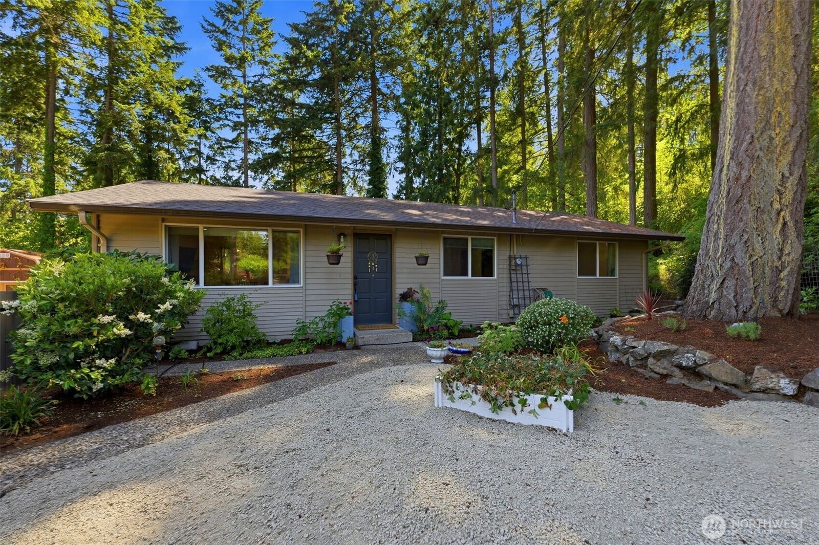 Property Photo:  3402  72nd Avenue NW  WA 98335 
