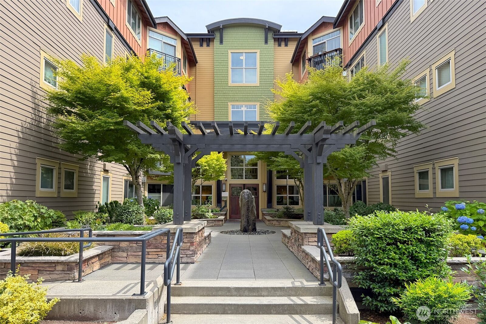 Property Photo:  15700  116th Avenue NE 104  WA 98011 