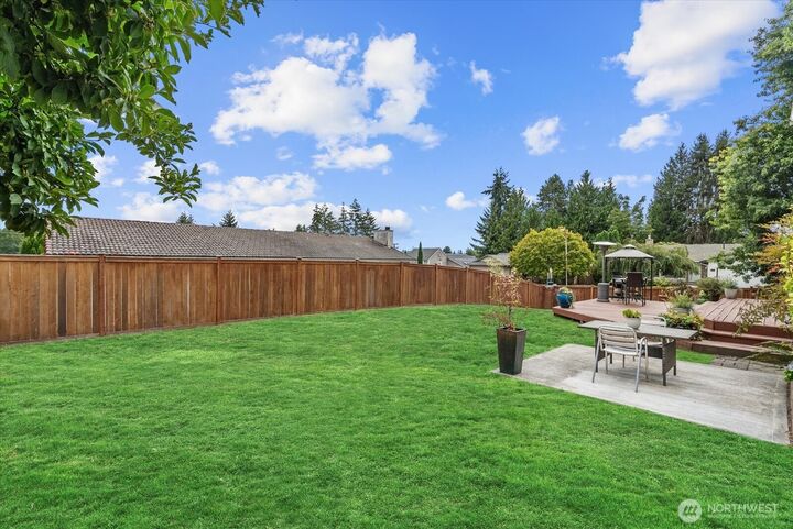 Property Photo:  9834 NE 140th Place  WA 98034 