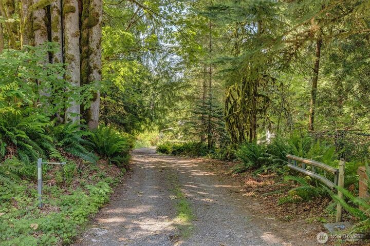Property Photo:  11321 E Lake Joy Drive NE  WA 98014 