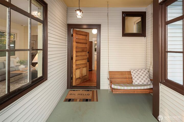 Property Photo:  6044  2nd Avenue NW  WA 98107 
