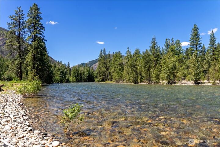Property Photo:  65  Mazama Pines Lane  WA 98833 