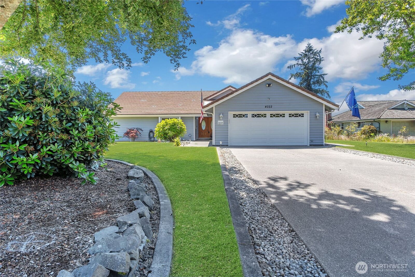Property Photo:  4022  151st Street E  WA 98446 