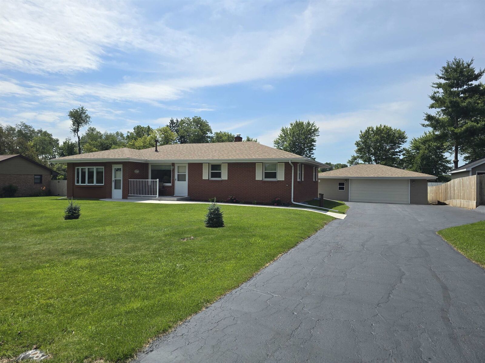 Property Photo: 4850 Fielding Road IL 61102