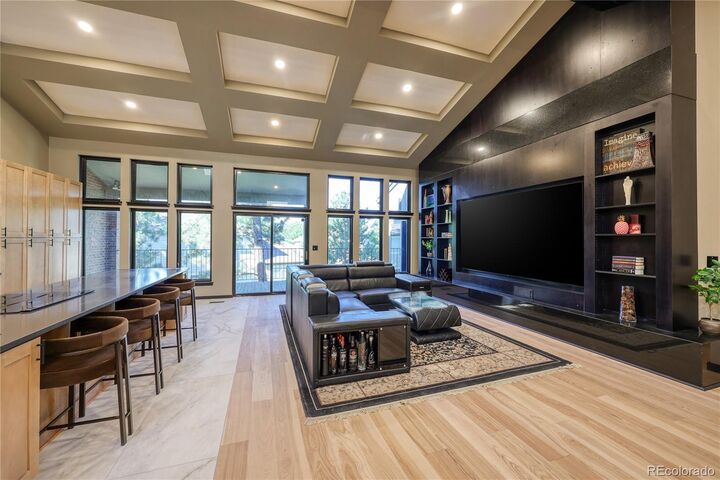 Property Photo:  27 Beacon Hill Lane  CO 80111 