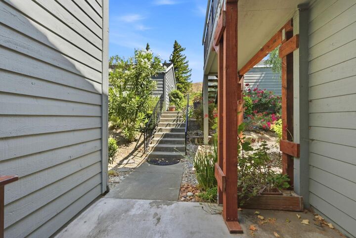 Property Photo:  7750 Canyon Meadow Circle G  CA 94588 