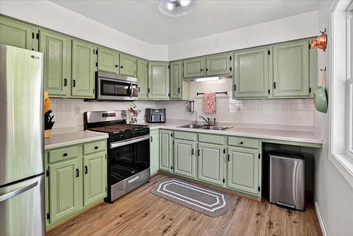 Property Photo:  1926 Scott Lane  WI 53704 
