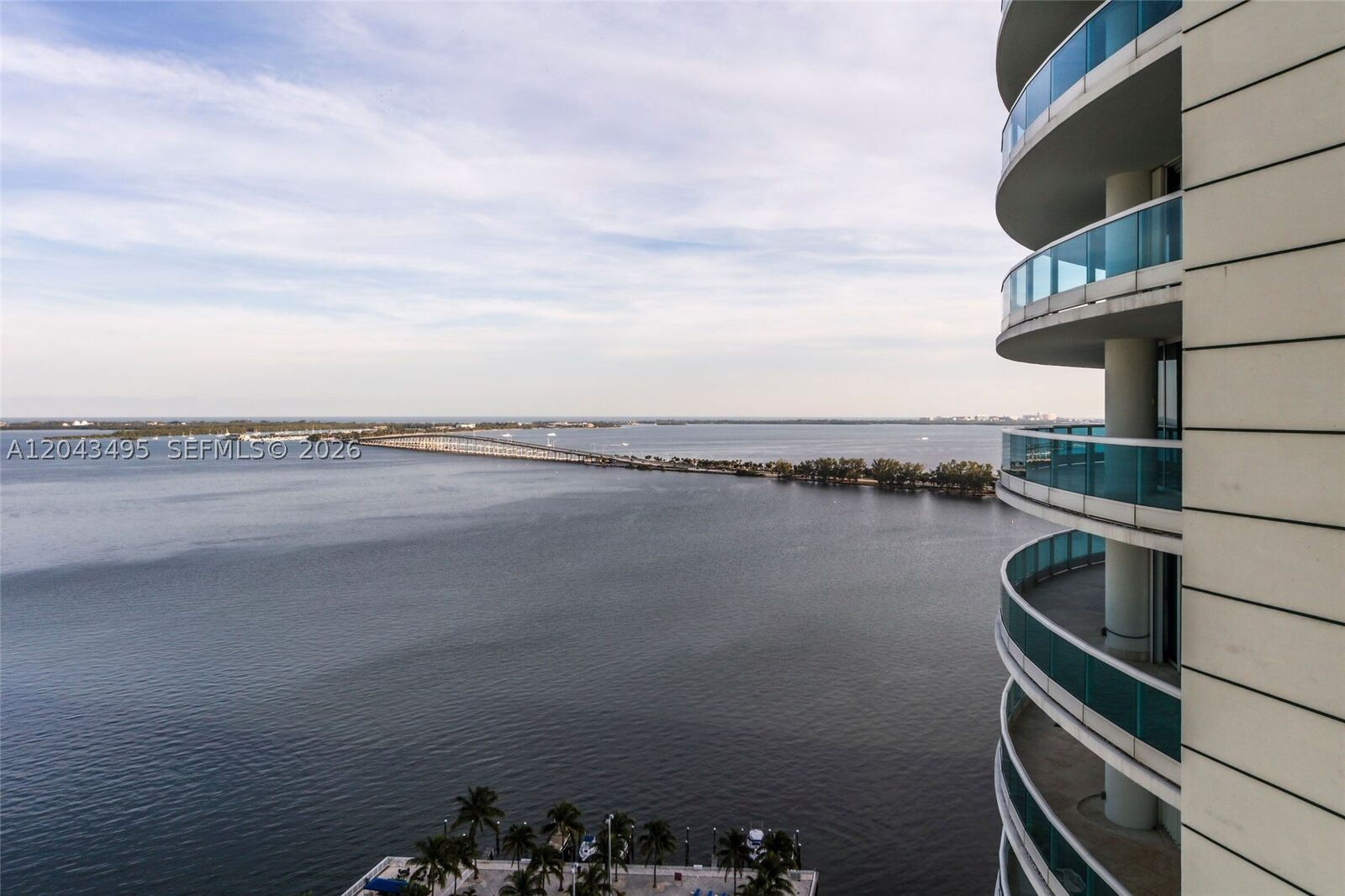 Property Photo:  2127 Brickell Ave 2504  FL 33129 