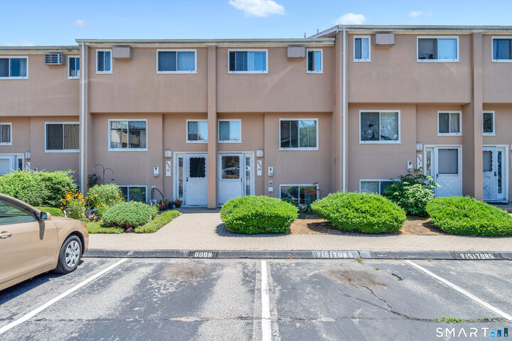 Property Photo:  600 Shennecossett Road H  CT 06340 