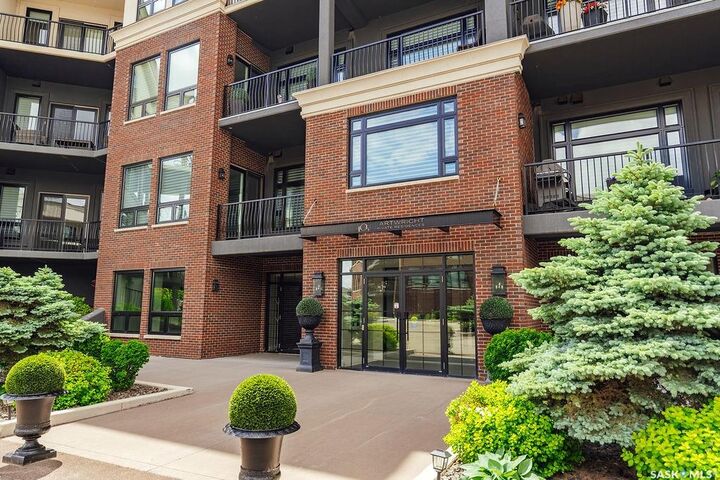 Property Photo:  404 Cartwright Street 107  SK S7T 0W6 