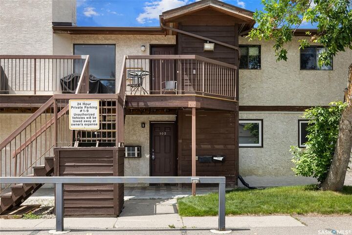 Property Photo:  2931 Harding Street 102  SK S4V 1B9 