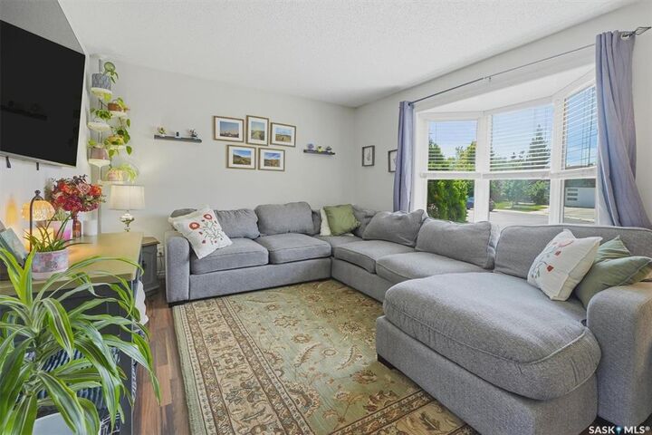 Property Photo:  342 Wollaston Rise  SK S7J 4G5 