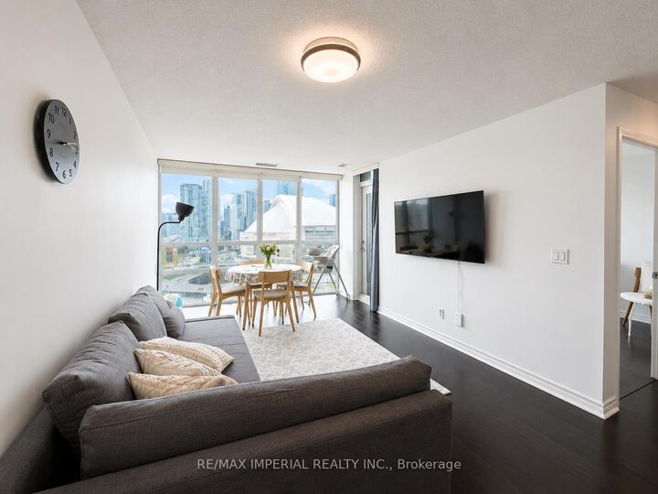 Property Photo:  25 Lower Simcoe Street Ph15  ON M5J 3A1 