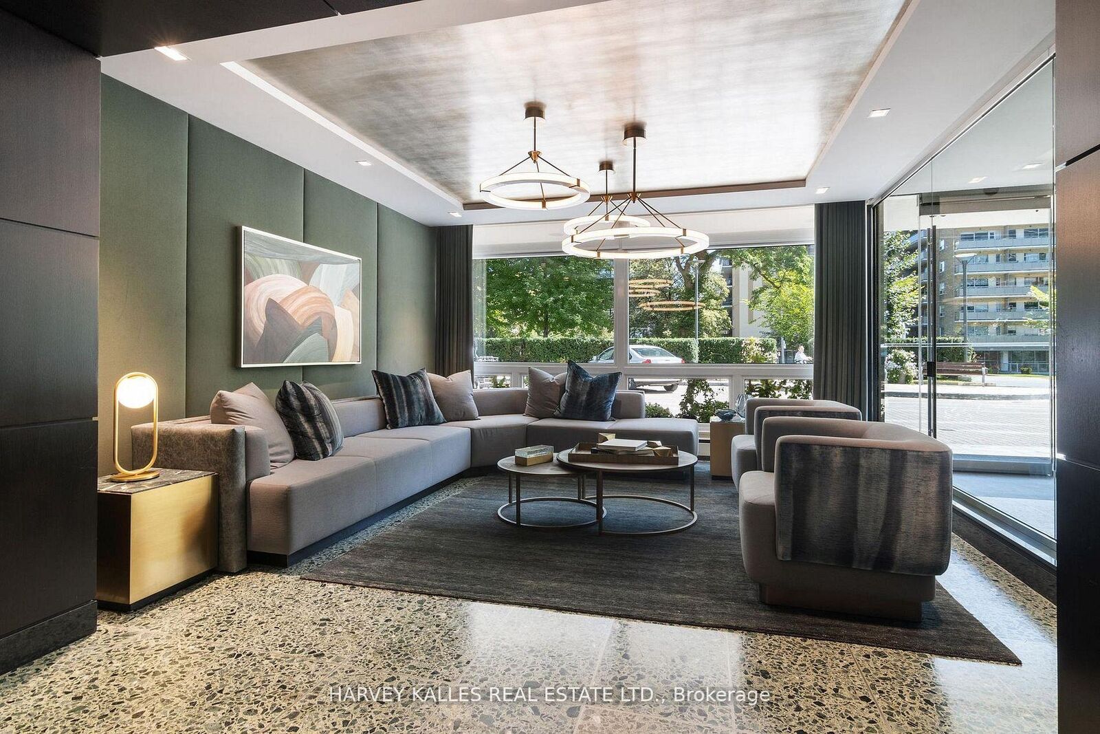 Property Photo:  500 Avenue Road 1201  ON M4V 2J6 