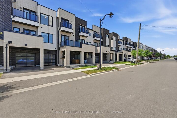 Property Photo: 1403 Clarriage Court ON L9E 1L6