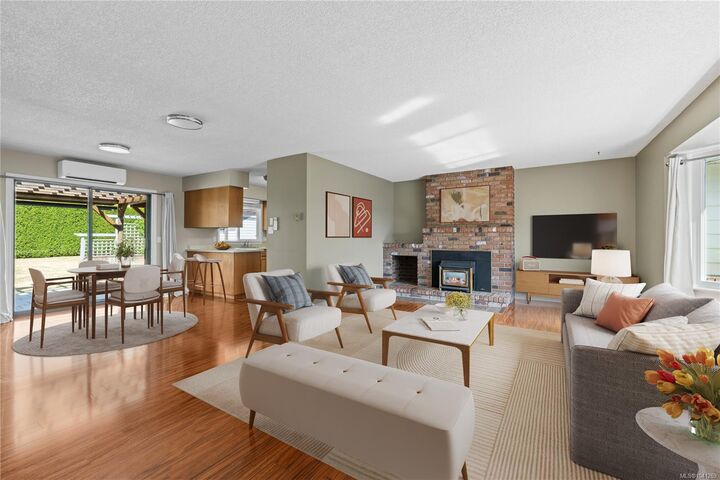 Property Photo:  1222 Gilley Cres  BC V9P 1W5 