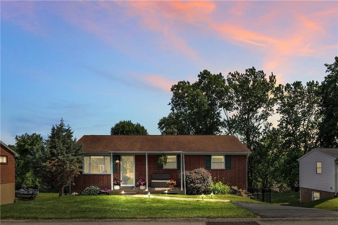 Property Photo:  212 Seanor Rd.  PA 15642 