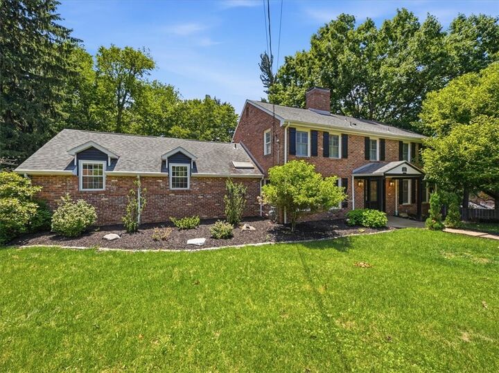 Property Photo:  150 Maple Dr  PA 15090 