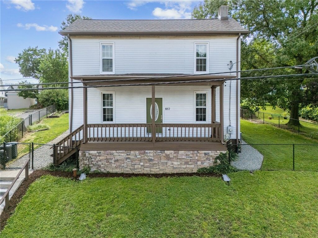 Property Photo:  857 Highland Ave  PA 15601 