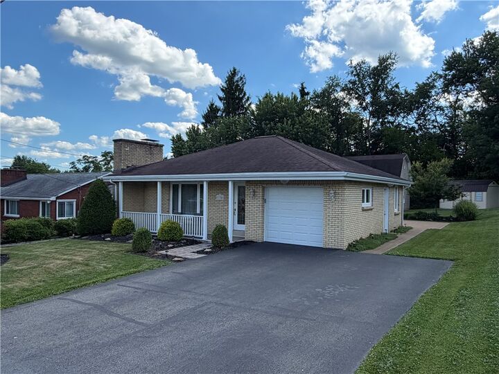 Property Photo:  120 Crestview  PA 15063 