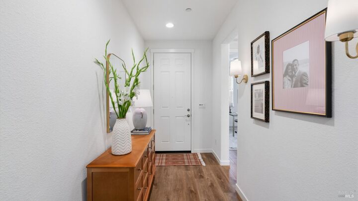 Property Photo: 1417 Sylvia Way CA 94954