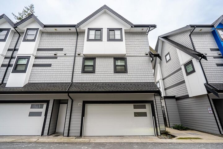Property Photo: 32160 Peardonville Road 9 BC V2T 0K4