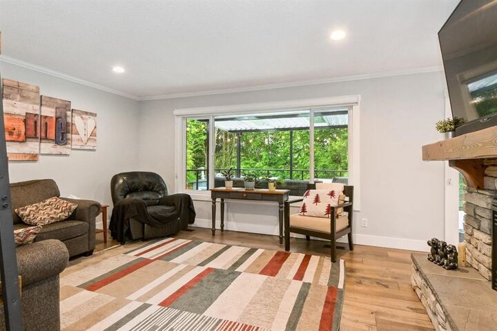 Property Photo: 2739 Sheffield Way BC V2S 4B7