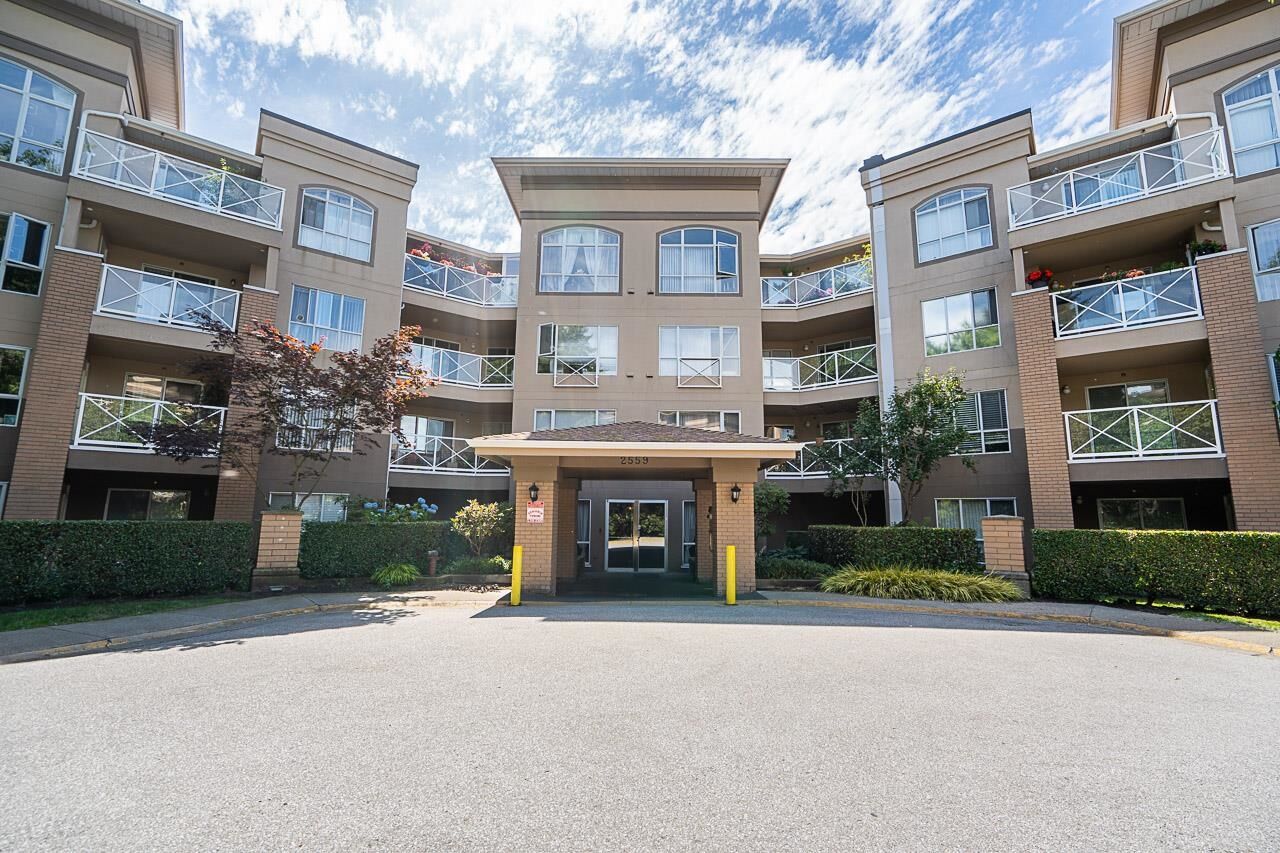 Property Photo:  2559 Parkview Lane 206  BC V3C 6M1 