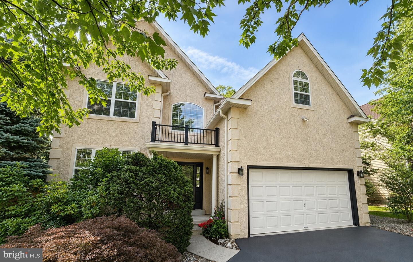 Property Photo: 128 Riverwoods Drive PA 18938