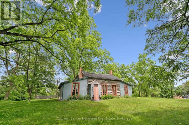 Property Photo:  280 Palmer Street  ON N1E 2S2 