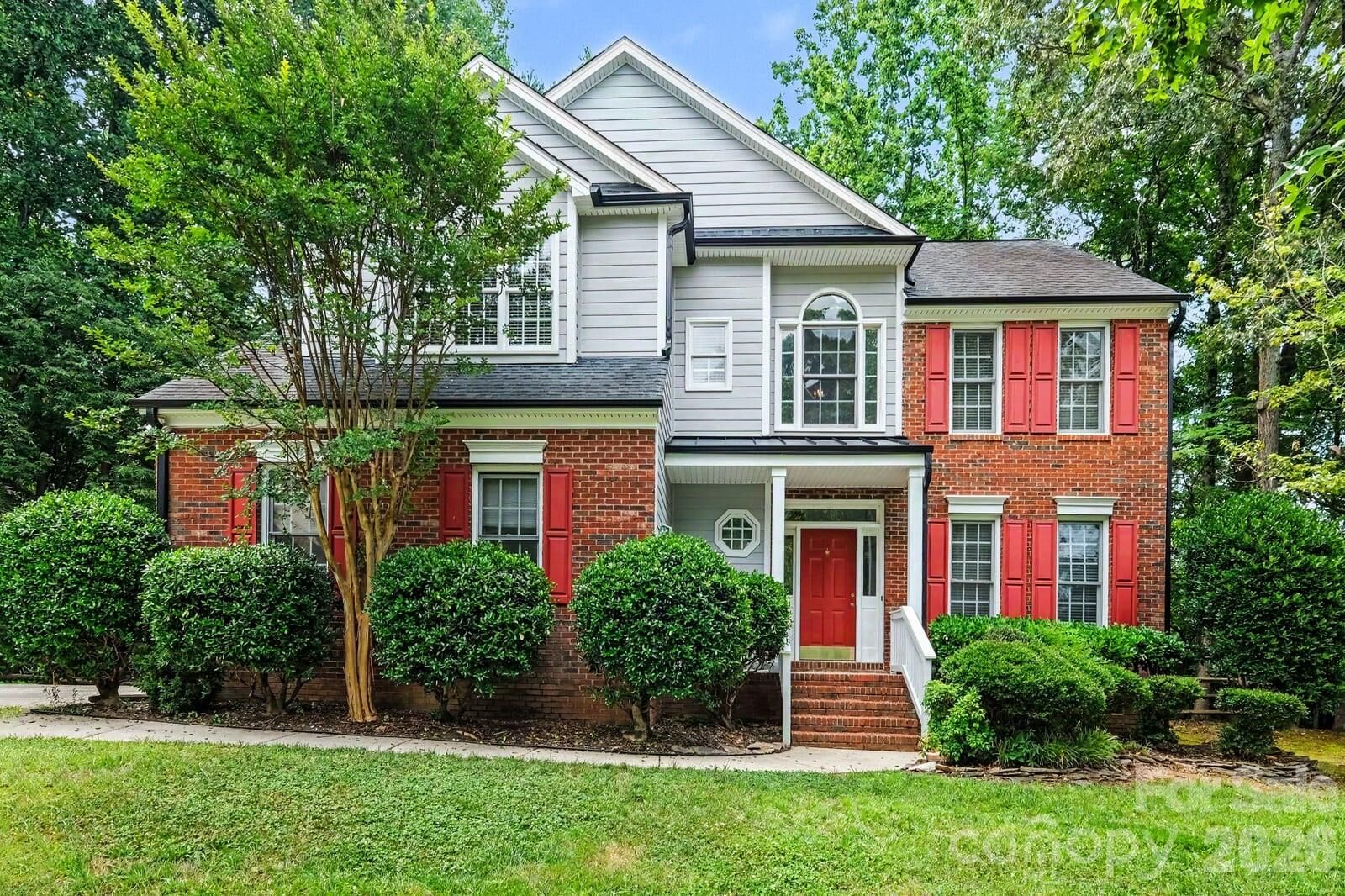 Property Photo:  17208 Sycamore Ridge Court  NC 28031 