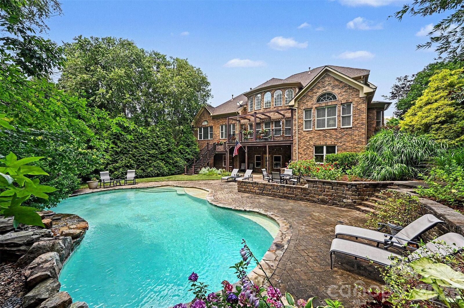 Property Photo:  2216 Highland Forest Drive  NC 28173 