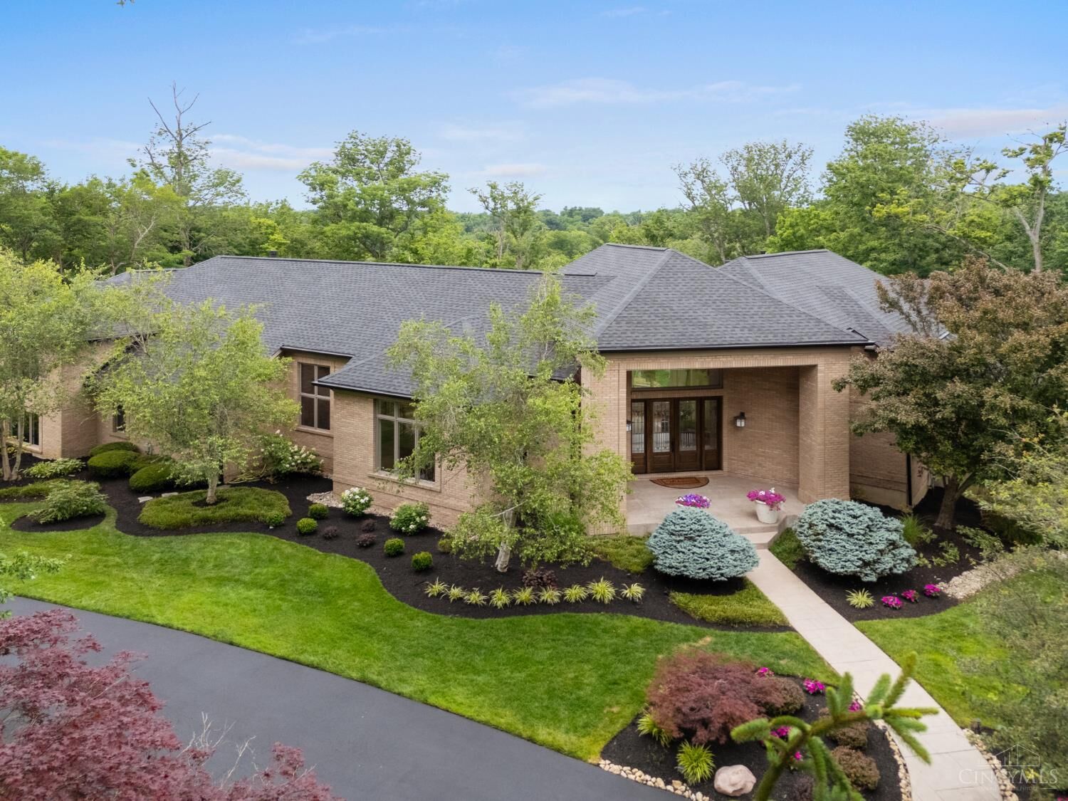 Property Photo:  5035 Taft Place  OH 45243 