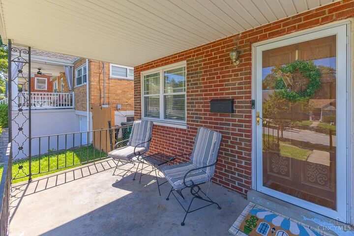 Property Photo:  5283 Highview Drive  OH 45238 