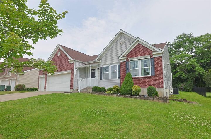 Property Photo:  7307 Hunters Ridge Lane  OH 45248 