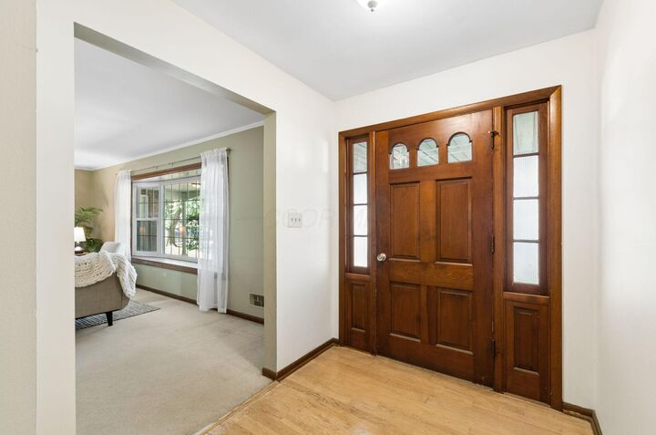 Property Photo:  3140 Wareham Road  OH 43221 
