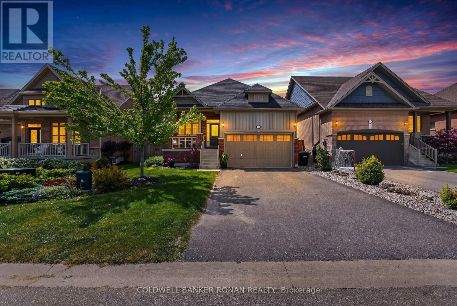 Property Photo:  19 Cameron Street  ON L9X 0S6 