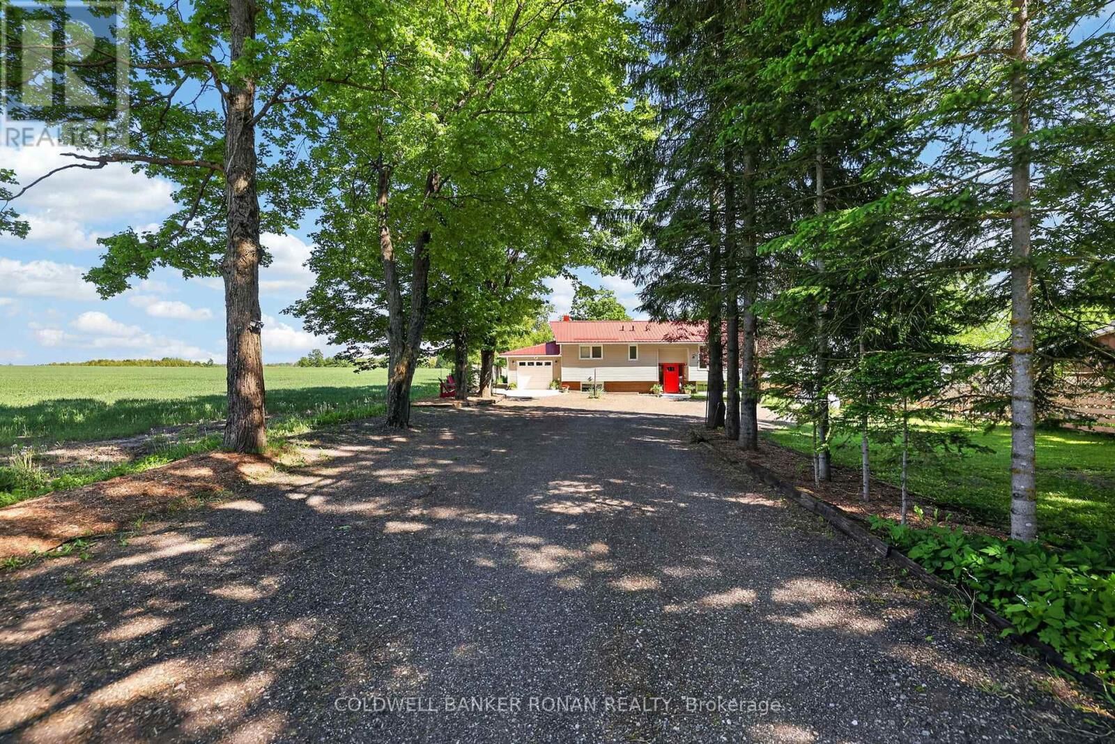 Property Photo:  681170 260 Sideroad  ON L9V 2M8 