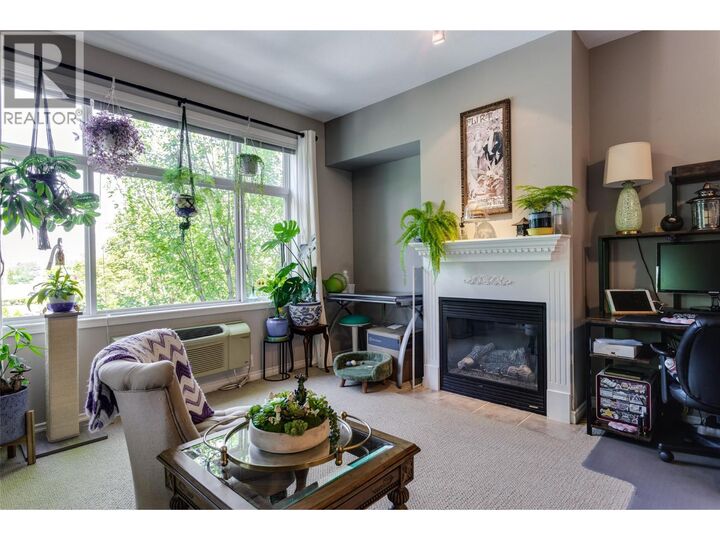 1235 Klo Road 201 — photo 1