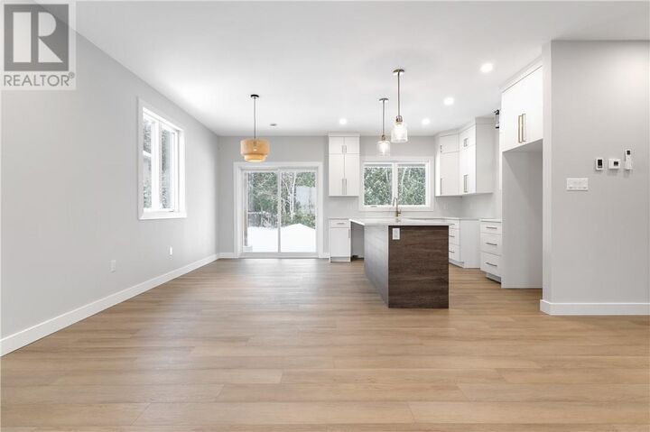 Property Photo: 2210 Treeview Road ON P3E 5C5