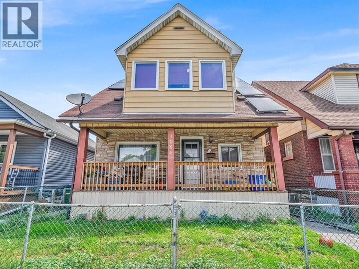 Property Photo:  1084 Hickory  ON N8Y 3S1 