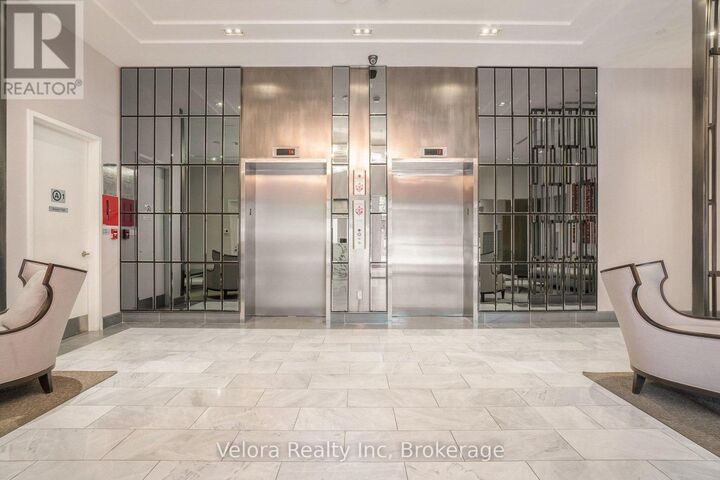 Property Photo:  300 Lisgar Street 1012  ON K2P 0E2 