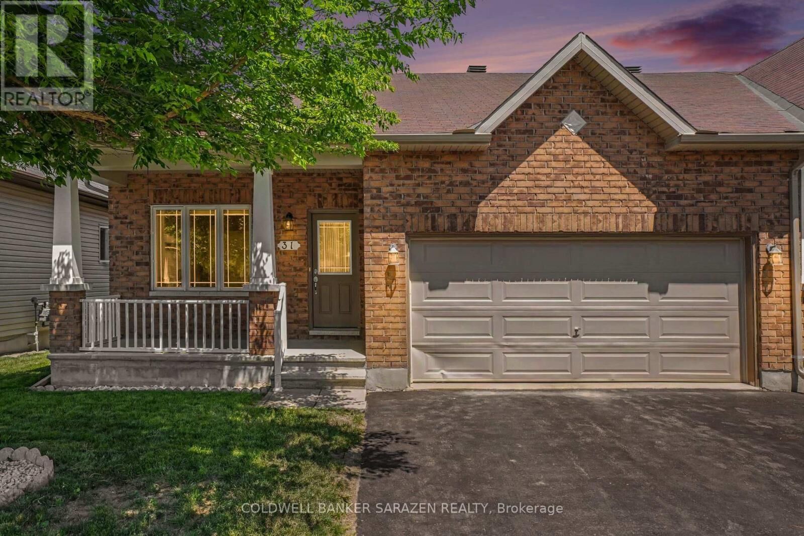 Property Photo:  31 Gordon Fergusson Place  ON K7S 0G3 