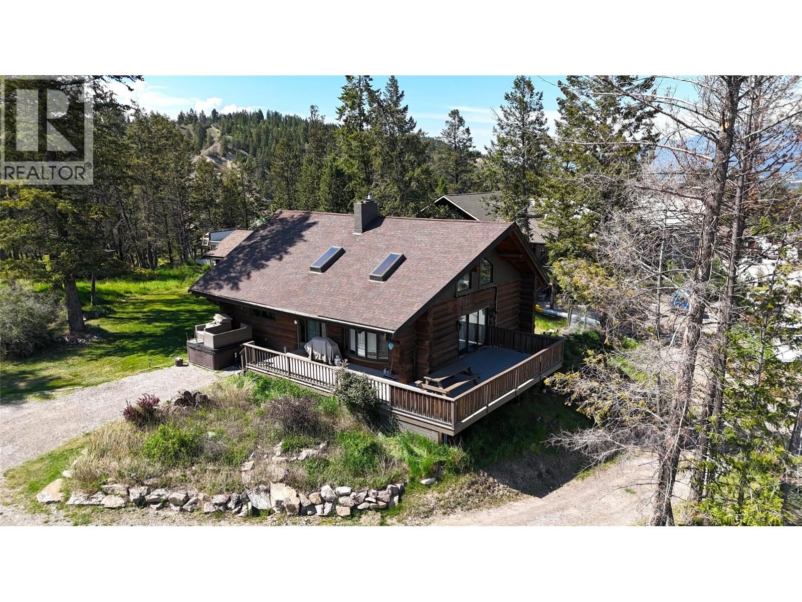 Property Photo: 1600 14th Street BC V0A 1K0
