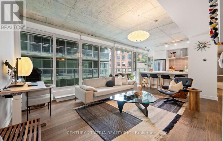 Property Photo:  75 Portland Street 322  ON M5V 2M9 