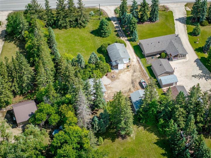 Property Photo: 6668 Henderson Highway East MB R1C 1E1