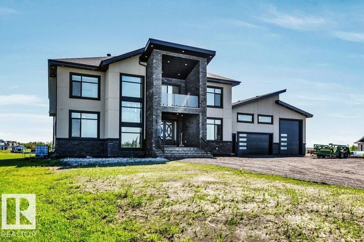 Property Photo: 50532 Range Road 234 50 AB T4X 0L7