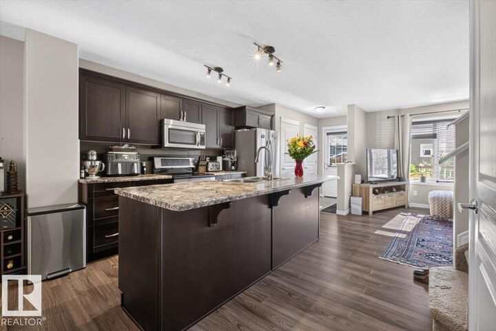 Property Photo:  2235 76 Street SW  AB T6X 0Z3 