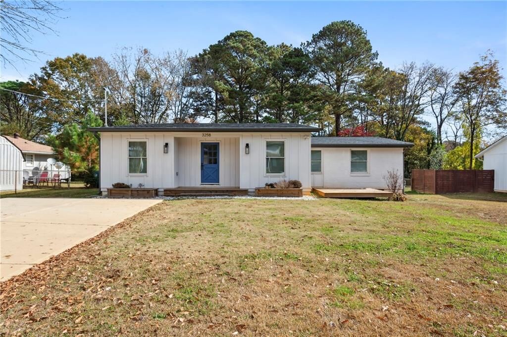 Property Photo: 3258 Highland Drive SE GA 30080